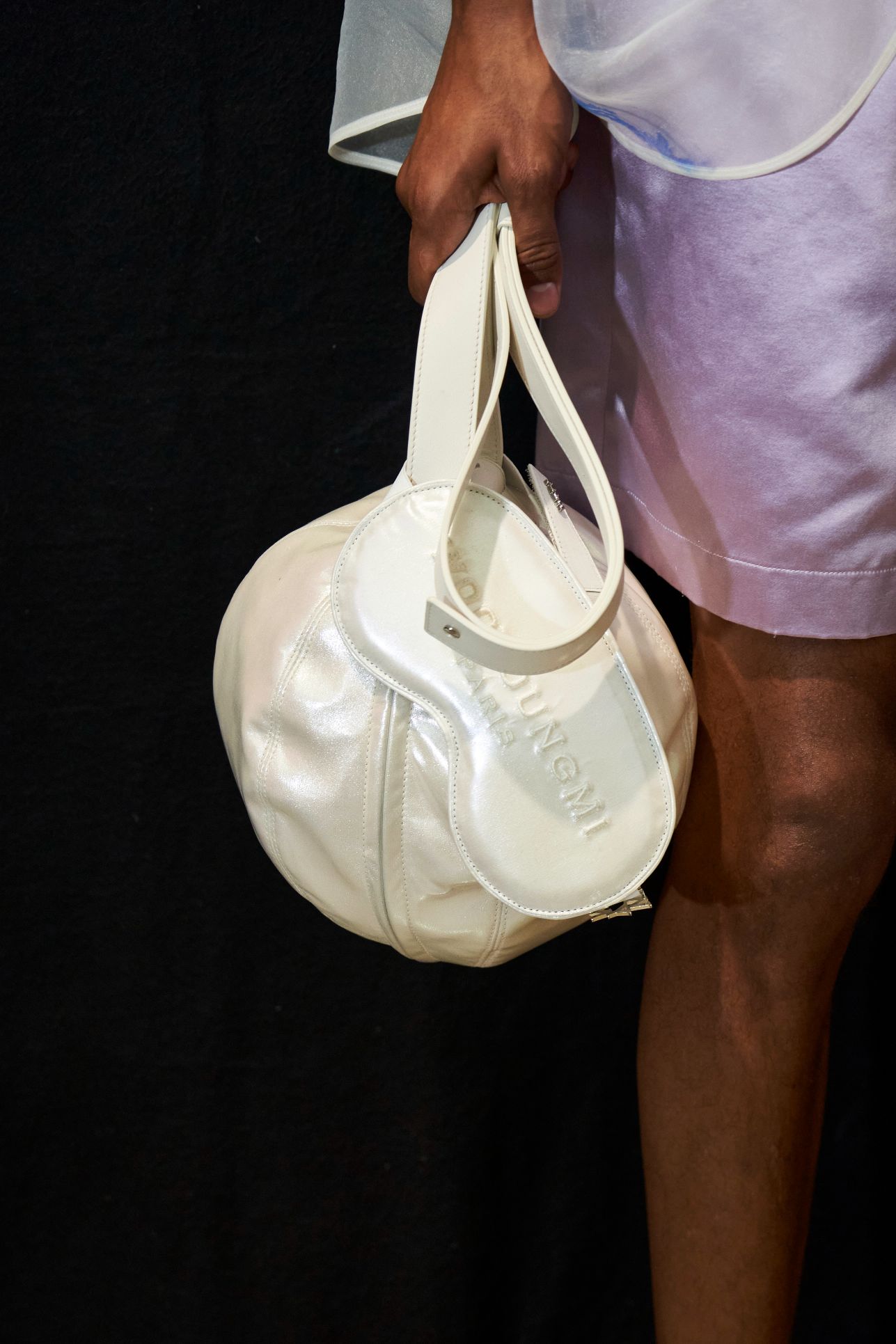 ���� ������� ��������� ������ ����� Wooyoungmi ح%